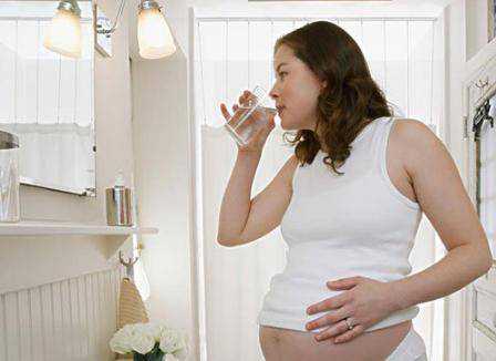 三代试管费用与助孕服务解析