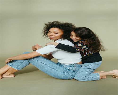 广州商业机构为男性提供代孕服务被查：可与客户共同生活